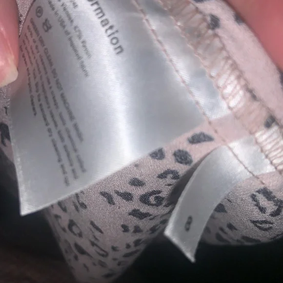 Leopard Print Pink Reformation Jemma Mini Skirt 8 boho classic spring designer - Picture 8 of 8